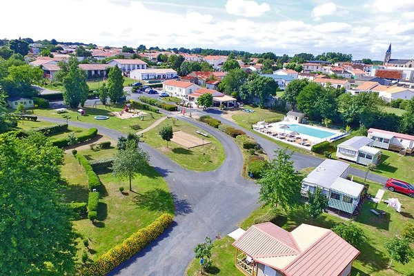 Toutes les raisons de visiter le camping La Roche Sur Yon Val De Vie cet été