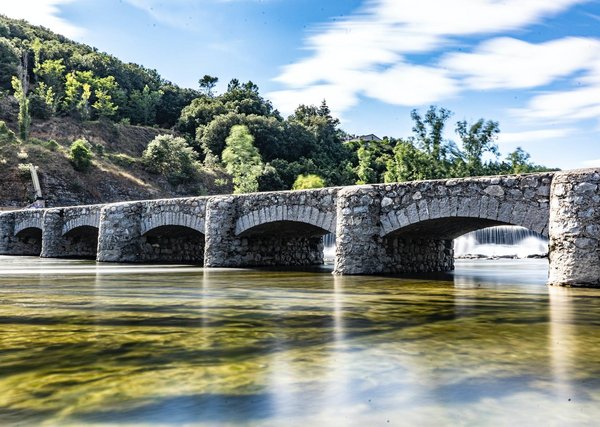 Quels sont les meilleurs endroits pour camper en Ardèche avec une tente ?